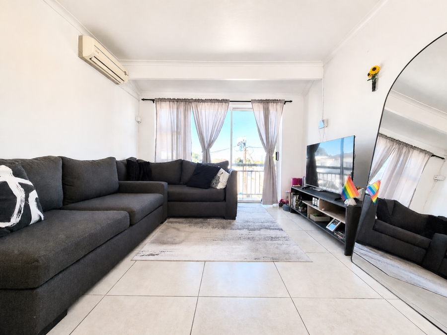 2 Bedroom Property for Sale in Wynberg Western Cape